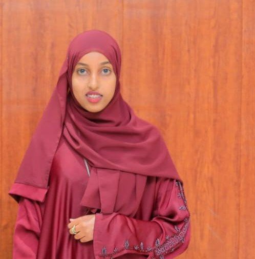 Niciima aadan-Senior graphic designer